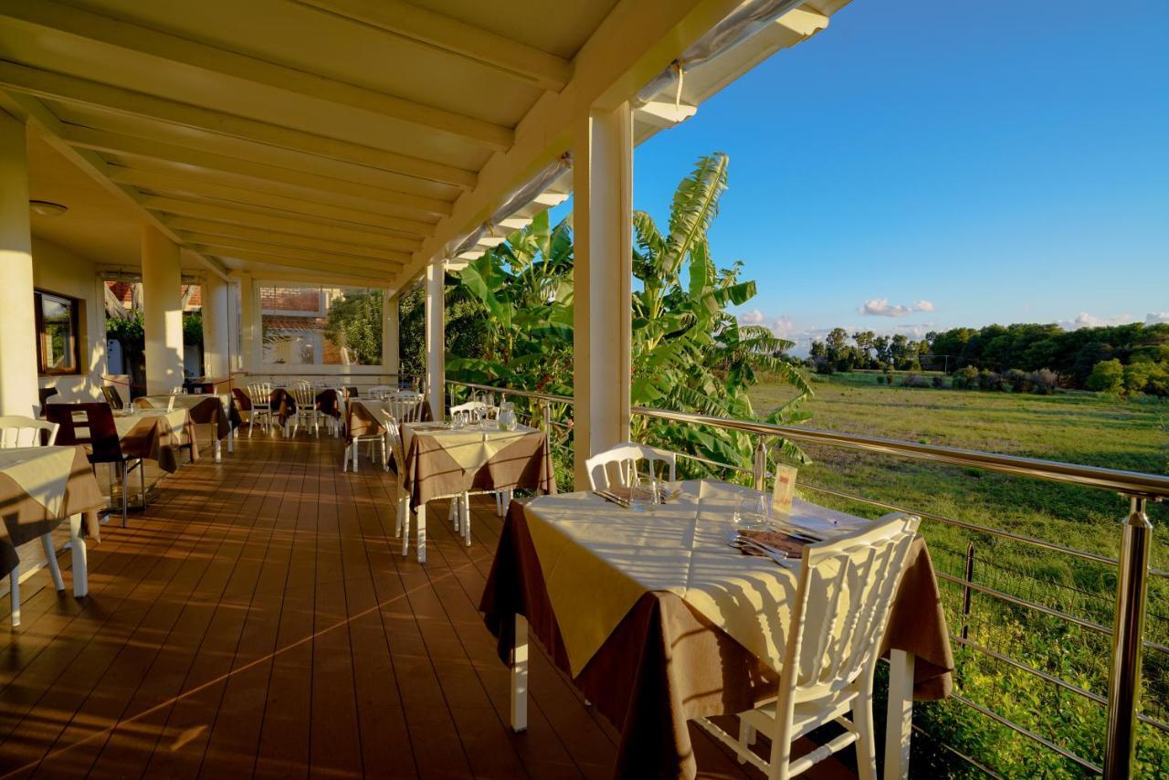 Hotel Residence Le Playe Santa Domenica  Extérieur photo