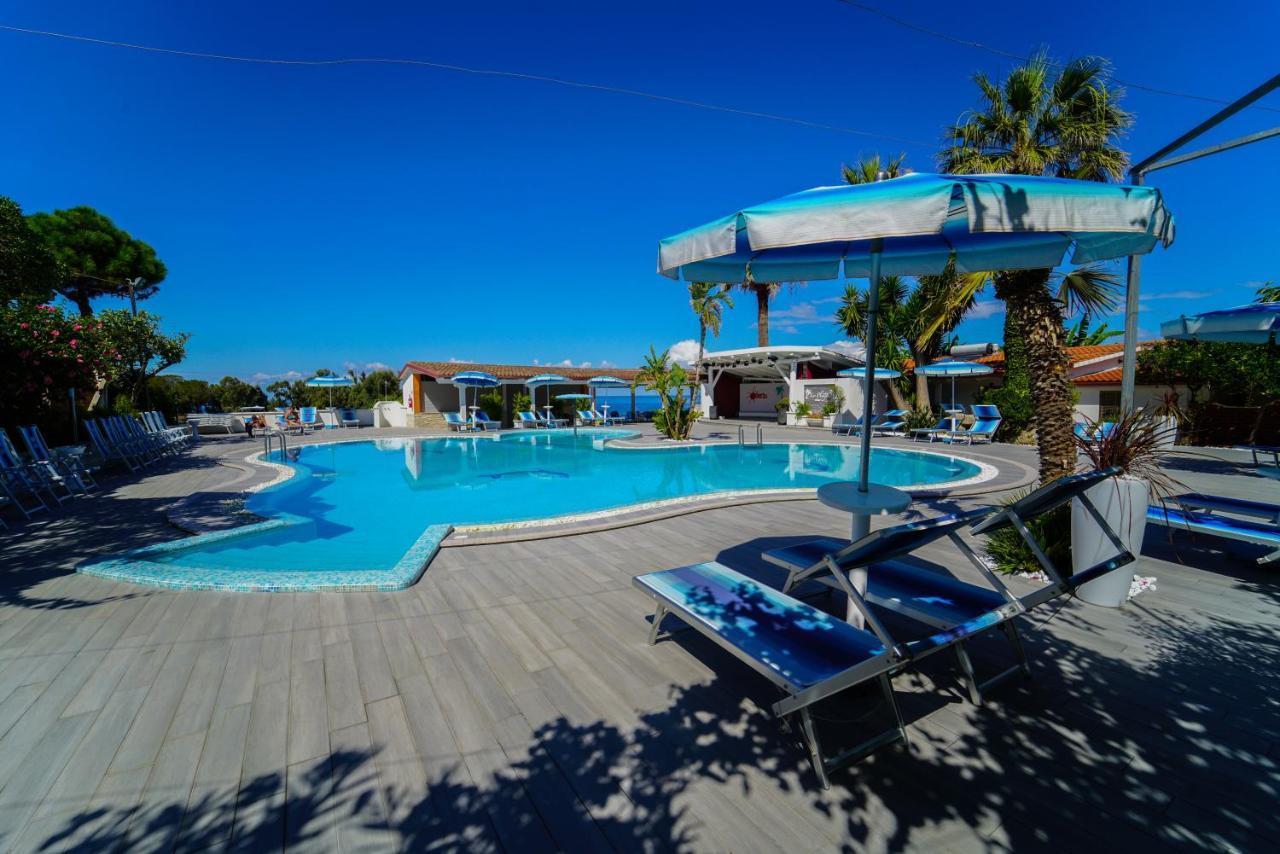 Hotel Residence Le Playe Santa Domenica  Extérieur photo