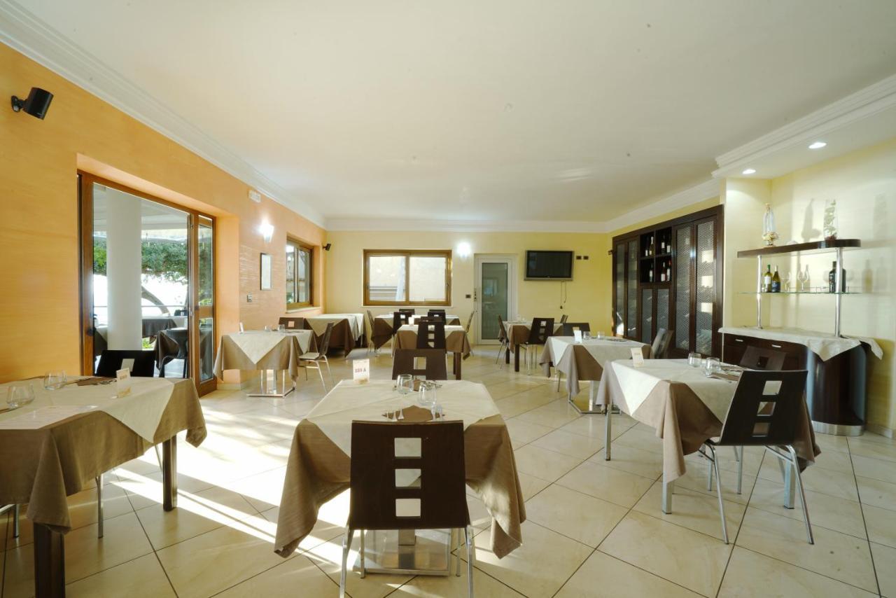 Hotel Residence Le Playe Santa Domenica  Extérieur photo